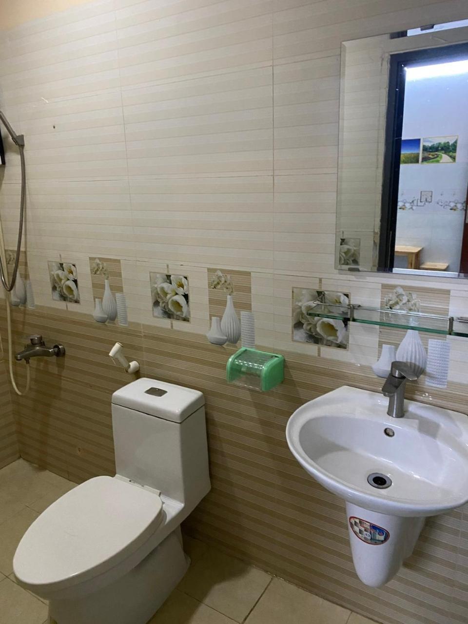 Khach San Nguyen Trung Hotell Ho Chi Minh-byen Eksteriør bilde